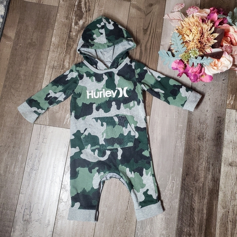 Hurley Camo Green One Piece Coverall Jumpsuit Romper Baby Boy Size 9/12M EUC